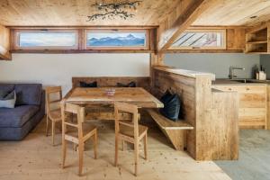 Χώρος καθιστικού στο Chalet Ronco - Dolomiti Skyline