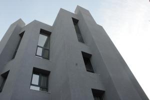 Το κτήριο όπου στεγάζεται  το διαμέρισμα