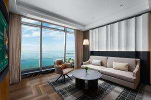 MaxX by Steigenberger Harbour-view Qingdao的休息区