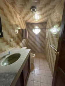 Ένα μπάνιο στο H san Carlo suite