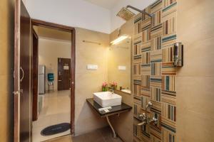 Ένα μπάνιο στο Eiffel Suites - Kammanahalli +72 φωτογραφίες