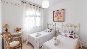 Postel nebo postele na pokoji v ubytování Villa Gamor Frigiliana by Ruralidays + 34 fotografií