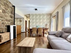Χώρος καθιστικού στο Flor de neu, allotjament a Saillagouse
