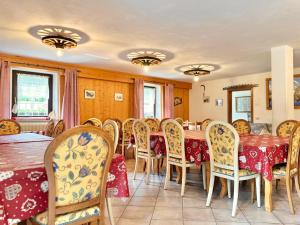 Posezení v ubytování Chalet Rustico Bertolini per Gruppi!