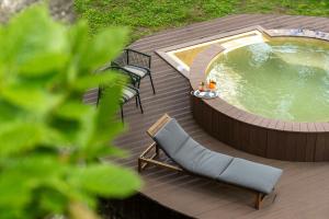 Πισίνα στο ή κοντά στο Historic Castle Overlooking Garfagnana Valley