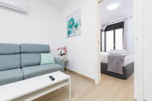 Posedenie v ubytovaní Nueva 22 Suites in Nerja by Solaga Holiday Homes