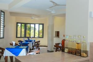 Gallery image of VEZO BEACH II Hotel in Morondava