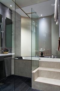 Koupelna v ubytování Hotel Condestable Iranzo