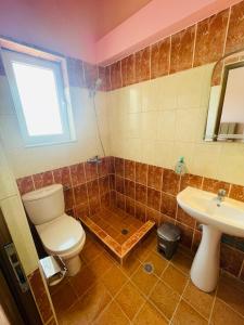 Koupelna v ubytování Bleta Rooms