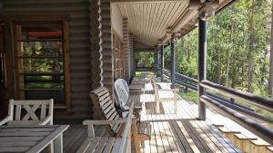 Billede fra billedgalleriet på Lake side villa 206m2 Sastamala 