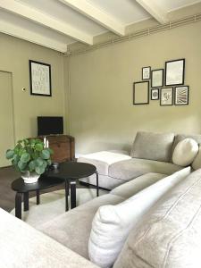 Χώρος καθιστικού στο Beautiful home in Bovenkarspel
