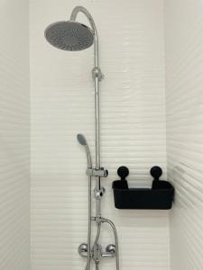 Ένα μπάνιο στο AS ROOMS Alicante +96 φωτογραφίες