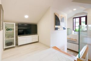 Nhà bếp/bếp nhỏ tại Ático tipo loft en San Sadurniño. +16 ảnh