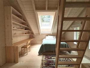 Ένα ή περισσότερα κρεβάτια σε δωμάτιο στο Usva House Private Art & Design Villa