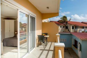 Πισίνα στο ή κοντά στο Luxury Studio Black Durgeon at Den Laman