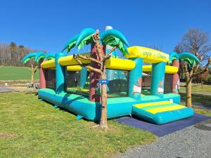 Gallery image of Les 2 etangs de la foulonnerie in Saint-Jean-Saint-Germain