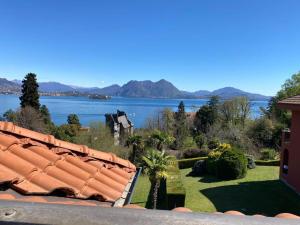 a view of the water from the roof of a house at Casa Maia in Baveno