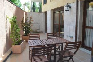 A balcony or terrace at Apartamentos Suites&Homes