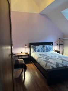 เตียงในห้องที่ Canaima House