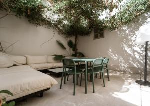 Area soggiorno di The Boc Suites