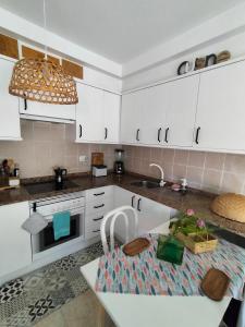 Kuchyňa alebo kuchynka v ubytovaní Buenavista Home Moncofar