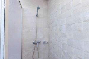 Koupelna v ubytování Modern Elegance 2BR in the Heart of Agdal