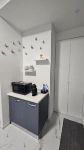 Cucina o angolo cottura di Violet Luni Home