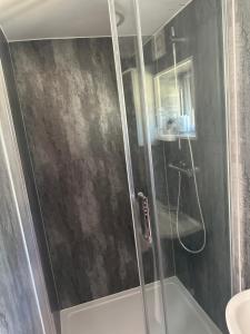 Foto Londonis asuva majutusasutuse Cosy Studio Near Wembley Stadium OVO galeriist