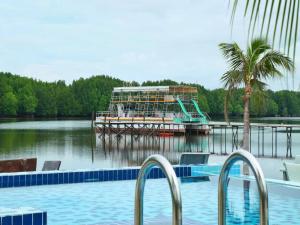 Bazén v ubytování Nov Koh Kong Resort nebo v jeho okolí