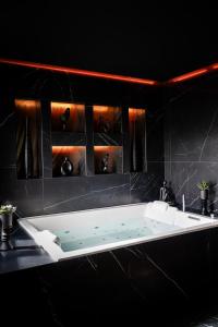 Φωτογραφία από το άλμπουμ του La Favorite - Suite de luxe 100 m2 στο Σατωρού