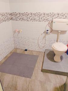 Gallery image of viDin estate stay in Jambur +6 photos