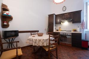 Η κουζίνα ή μικρή κουζίνα στο Nediljica