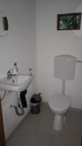 Foto sihtkohas Iabalcea asuva majutusasutuse La sălaşul fermecat în Cheile Carasului galeriist +55 fotot