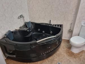 Foto dalla galleria di NAYS a Madan