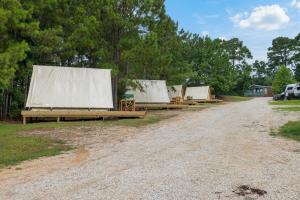 Fotografie z fotogalerie ubytování Lake Livingston's Boutique Outdoor Stay v destinaci Onalaska + 10 fotografií