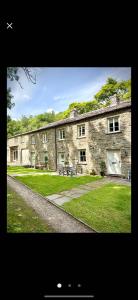 Το κτήριο όπου στεγάζεται  η παραθεριστική κατοικία