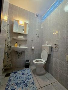 Koupelna v ubytování Apartmani Hotko 1