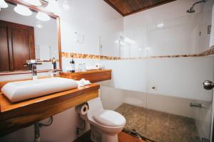 Koupelna v ubytování Tilajari Hotel Resort