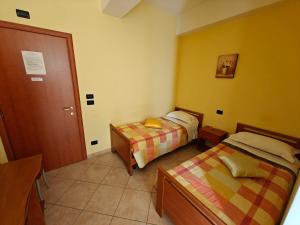 Letto o letti in una camera di Al Cedir