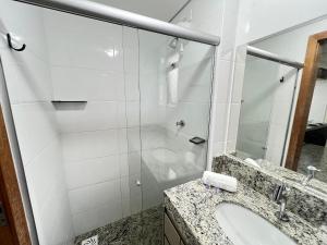 Ένα μπάνιο στο LK Santa Efigênia 3 +21 φωτογραφίες