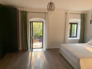 Gallery image of Milo's Villa in Dhërmi