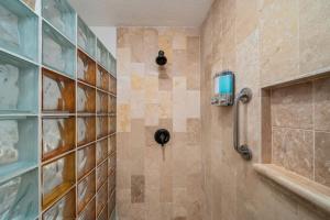 Koupelna v ubytování Princesa 3BR 2BA OV Penthouse- 502D