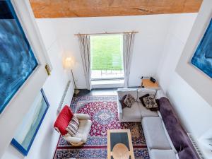 Posezení v ubytování Rhandir Long House