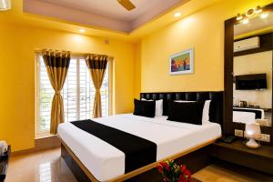 Katil atau katil-katil dalam bilik di Hotel O Bypass View +21 gambar