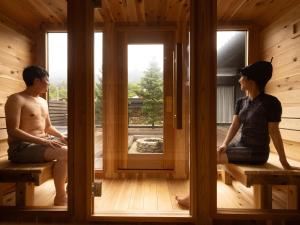 Επισκέπτες που μένουν στο saunea白州