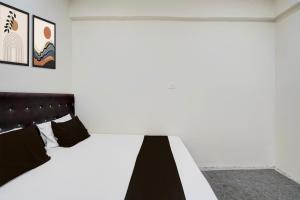 Φωτογραφία από το άλμπουμ του Hotel O R K Inn Chakeri σε Κανπούρ