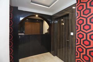 Gallery image of Royal O Hotel in Gurgaon +22 photos