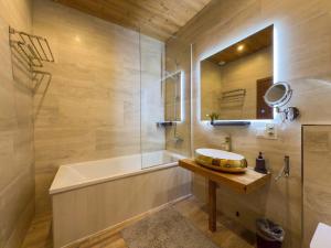 Koupelna v ubytování Wolfstein - Le Boutique Hotel