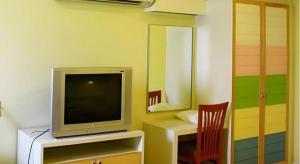 TV a/nebo společenská místnost v ubytování The Great Hotel & Resort + 92 fotografií