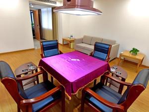 Χώρος καθιστικού στο GreenTree Inn Tongxiang Chongfuzhen World Fur Center Branch